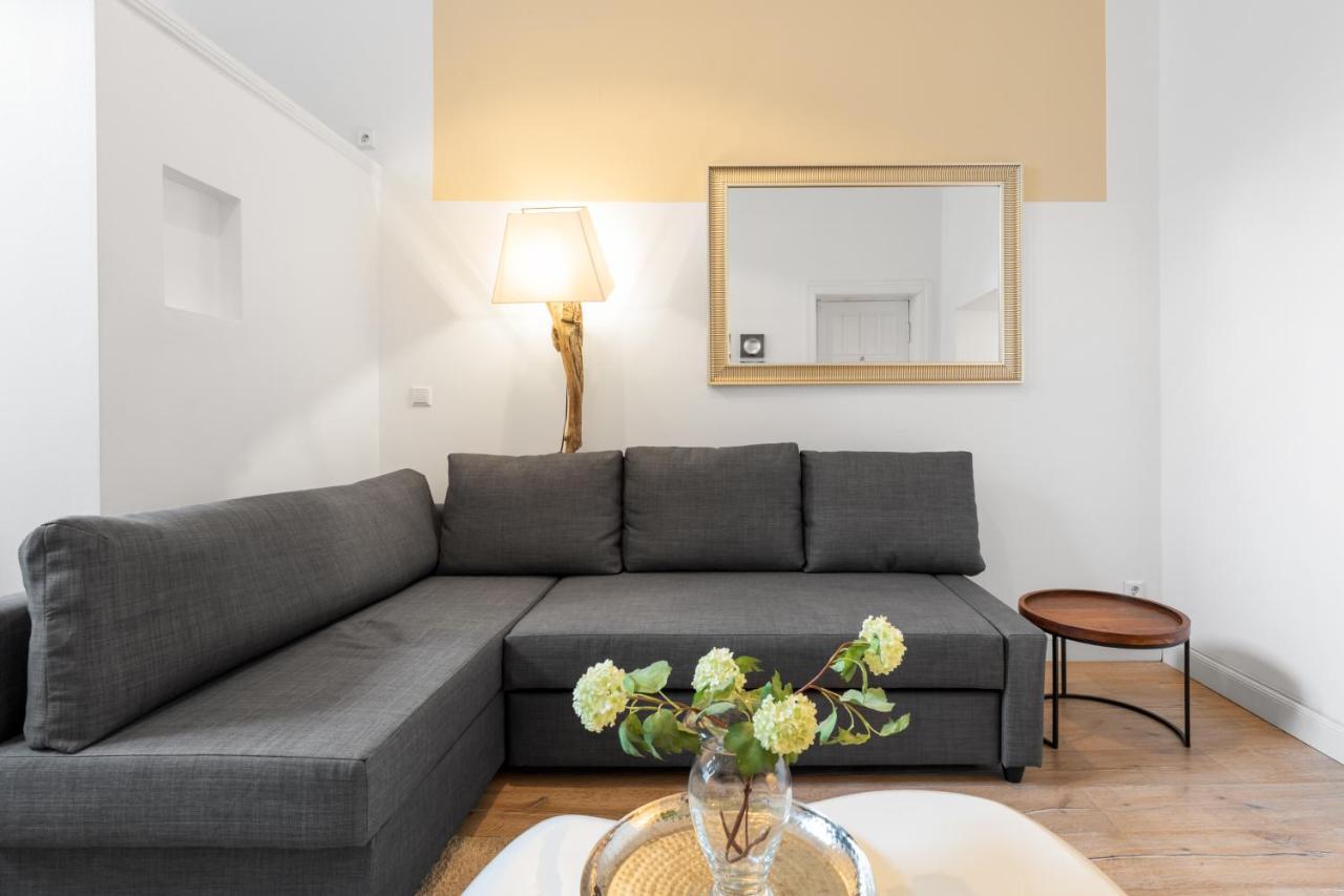 Апартаменты The Duesseldorfer, 1 Bedroom 1 Living Up To 4 People *