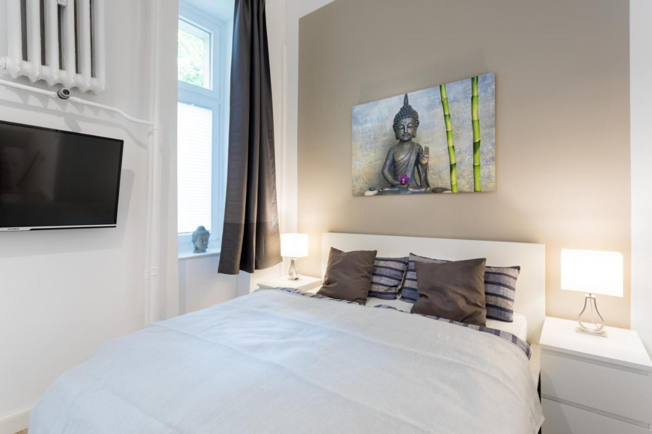 The Duesseldorfer, 1 Bedroom 1 Living Up To 4 People Apartament *