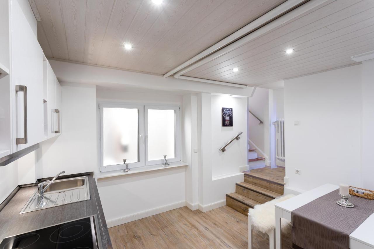 Appartamento The Duesseldorfer, 1 Bedroom 1 Living Up To 4 People